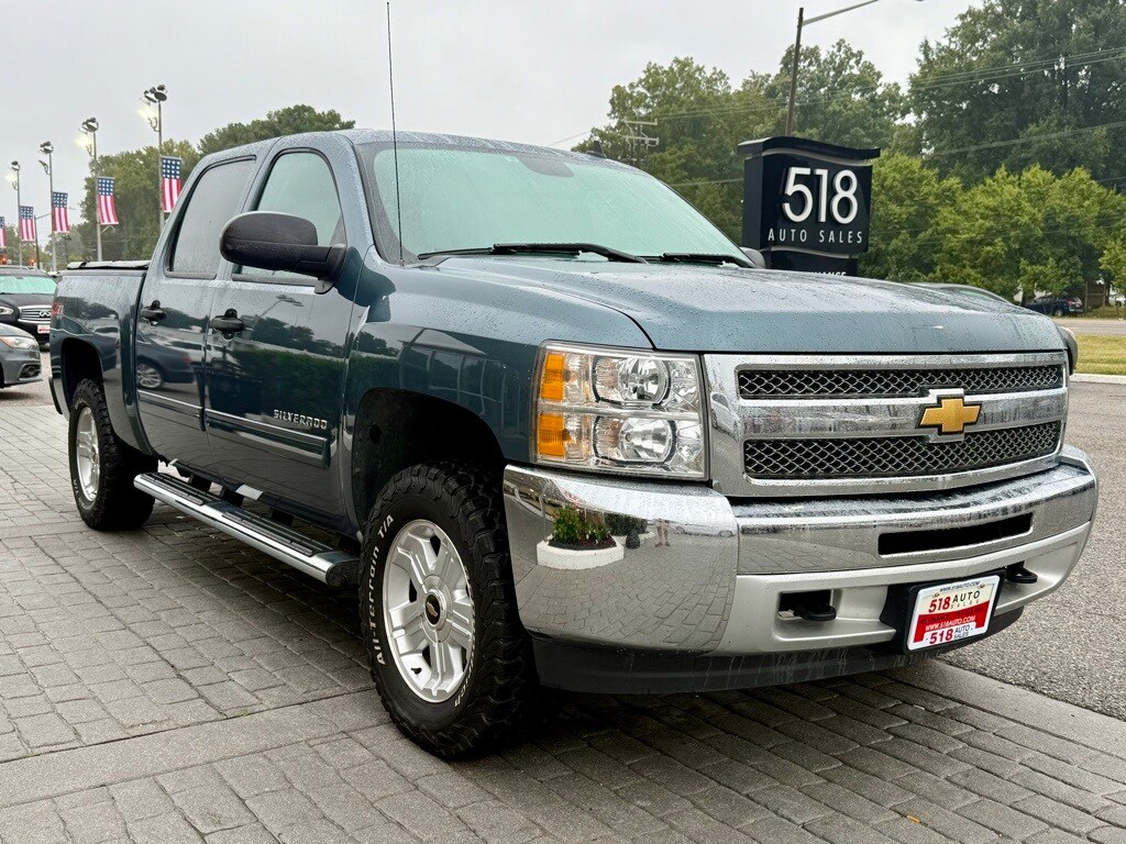 2013 Chevrolet Silverado 1500 LT photo 4