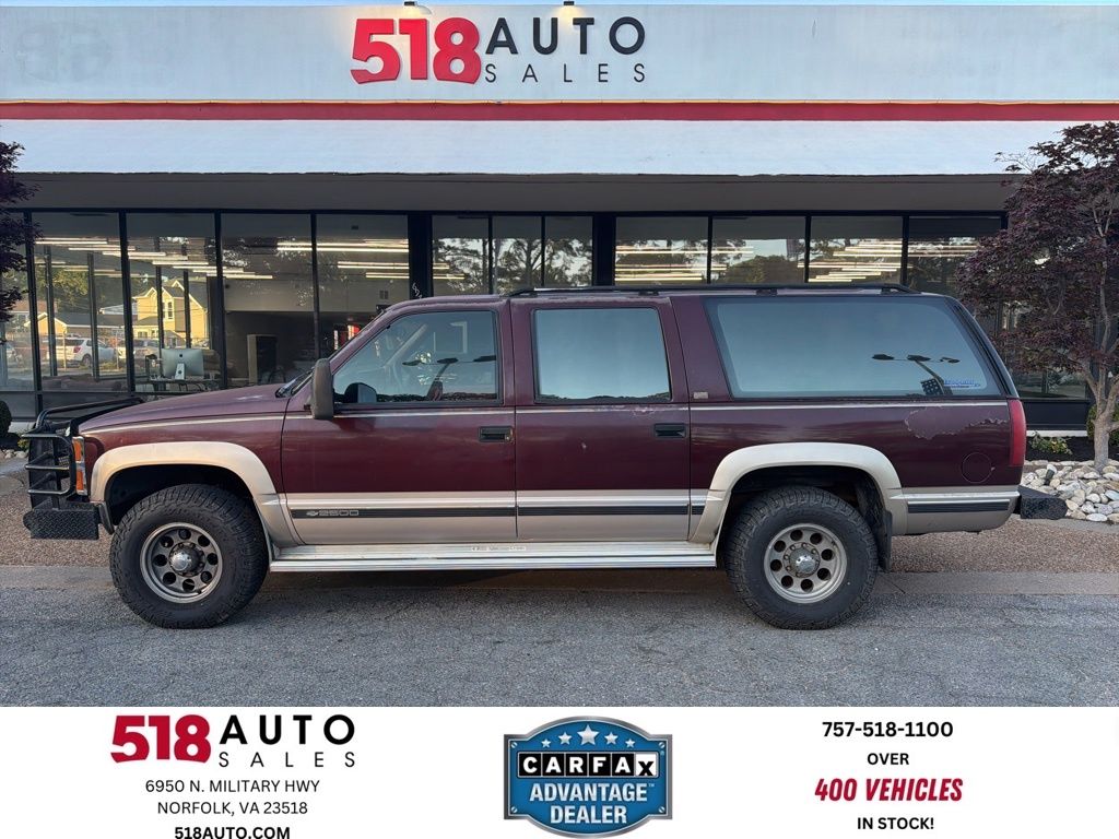 1993 Chevrolet Suburban's photo