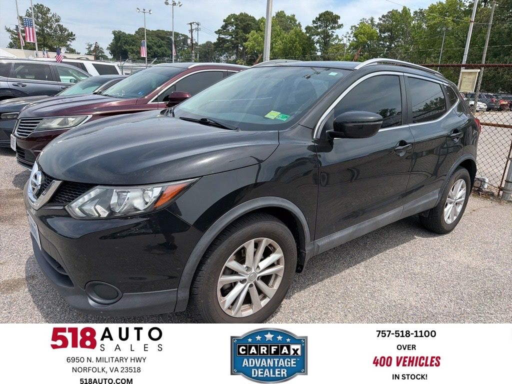 2018 Nissan Rogue Sport SV FWD's photo