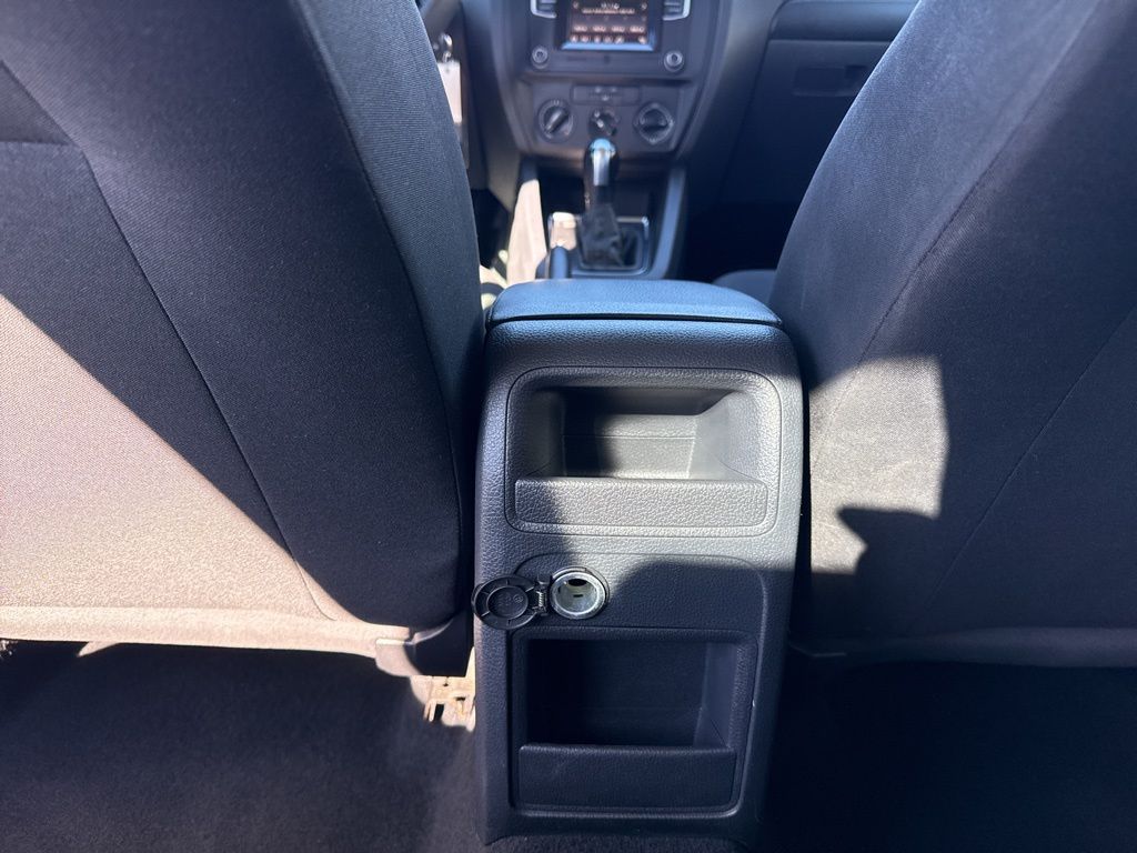 2016 Volkswagen Jetta S - Photo 13