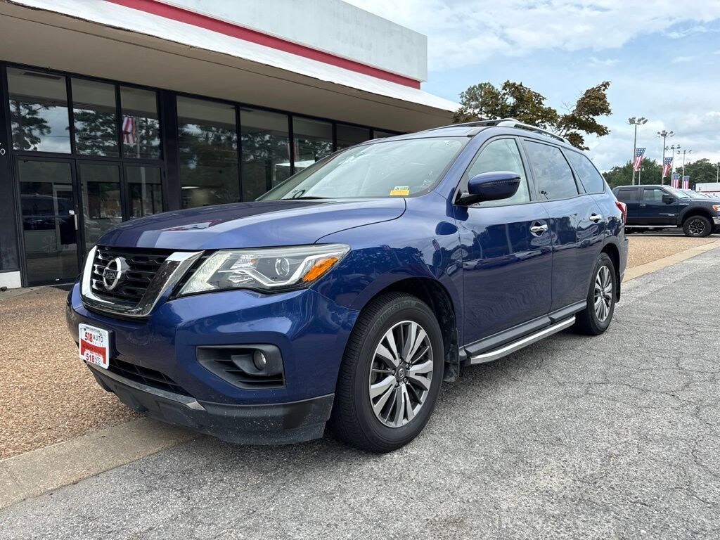 Used 2020 Nissan Pathfinder SV SUV