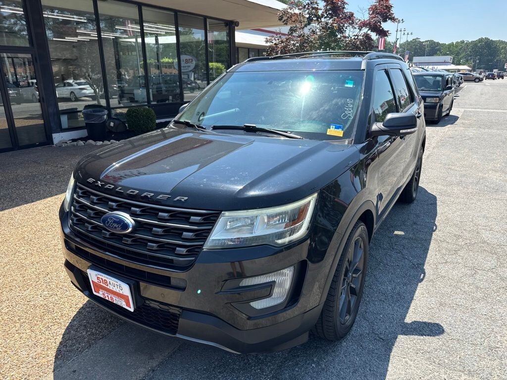 Used 2017 Ford Explorer XLT SUV