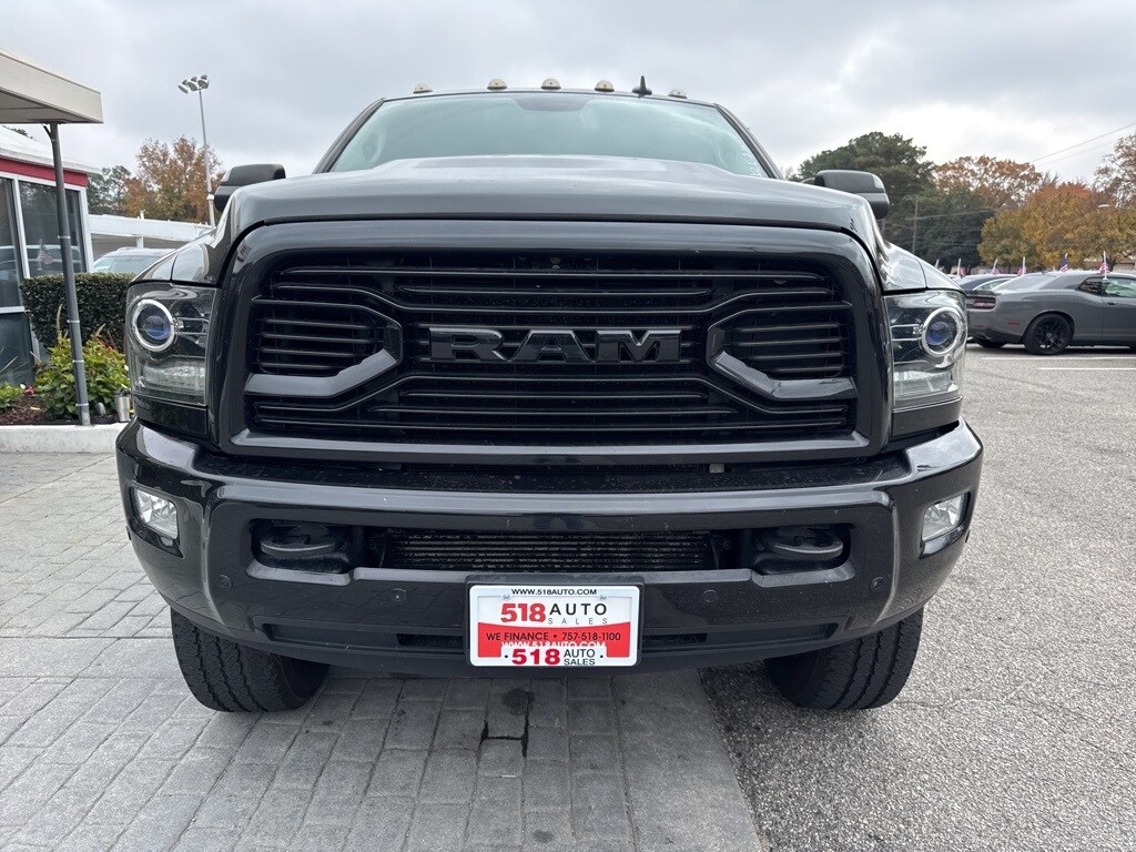 2018 Ram 3500 Laramie photo 4