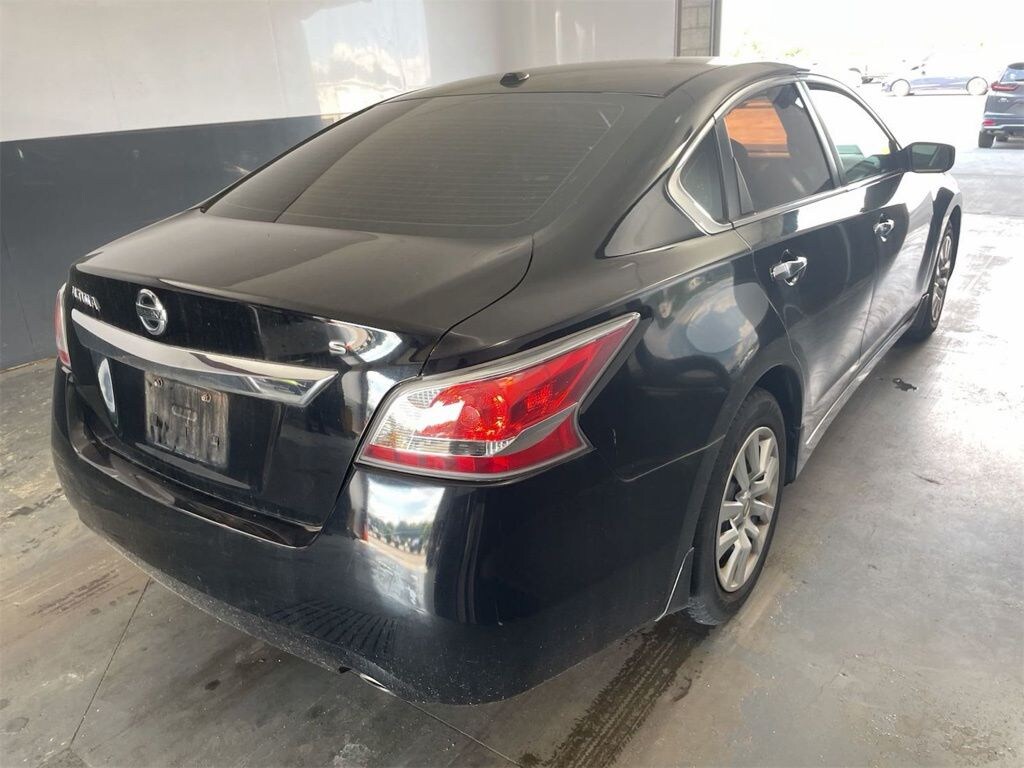 Used 2015 Nissan Altima 2.5 S Sedan