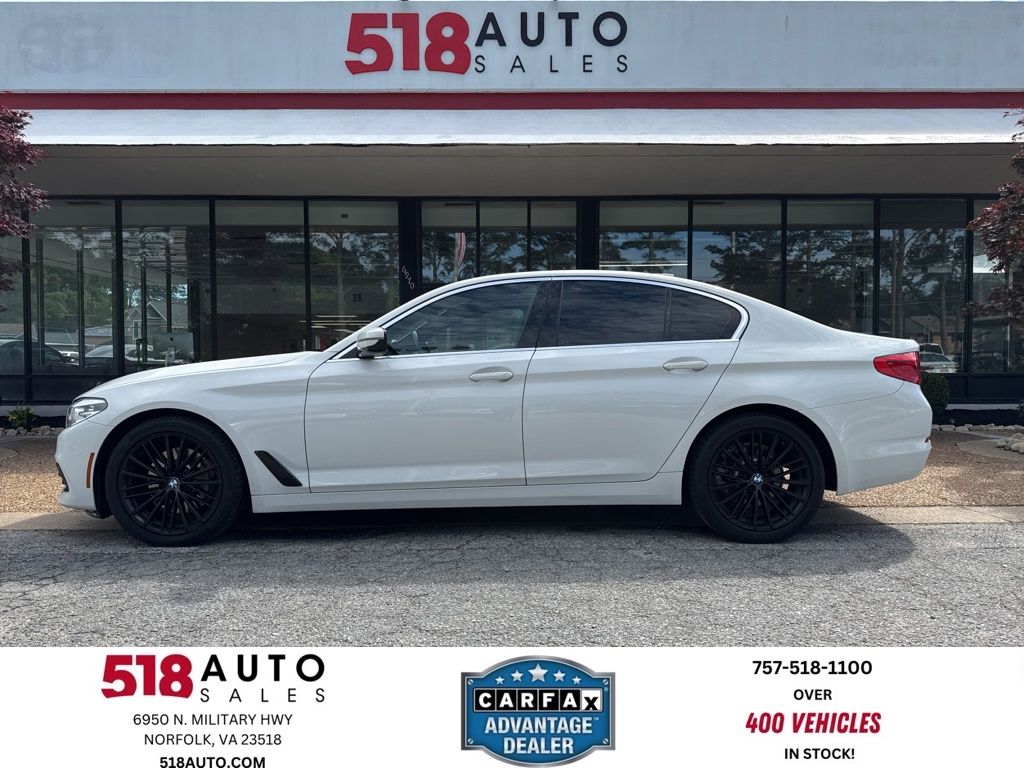 2019 BMW 5 Series 530i xDrive Sedan's photo