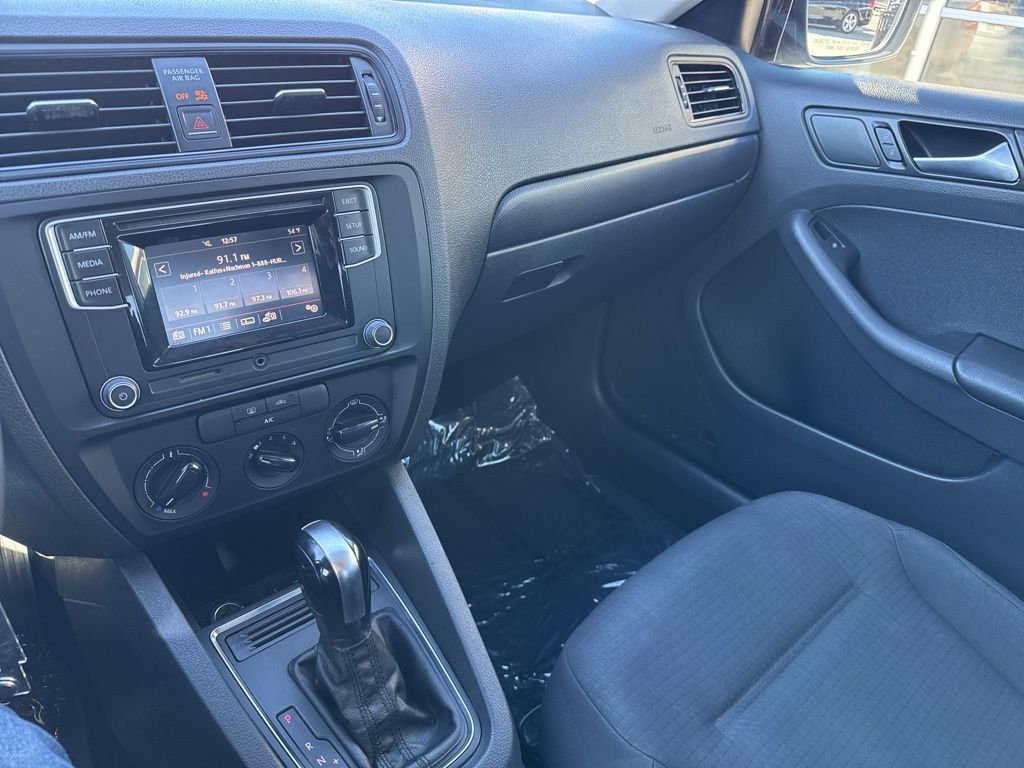 2016 Volkswagen Jetta S - Photo 21