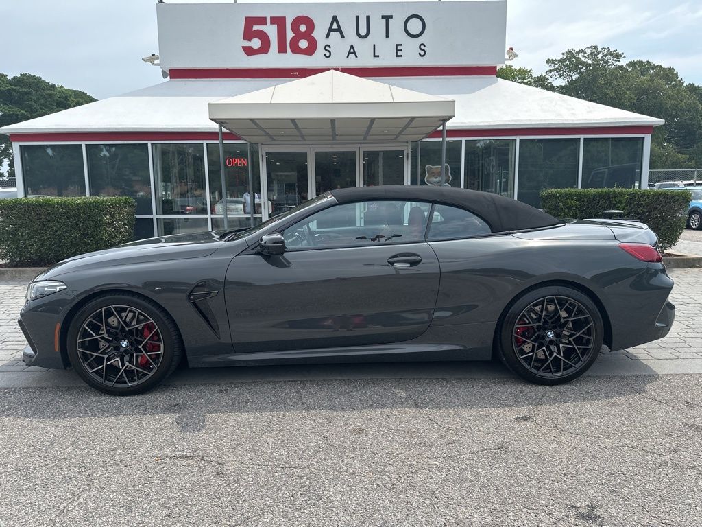 2022 BMW M8 Convertible Base