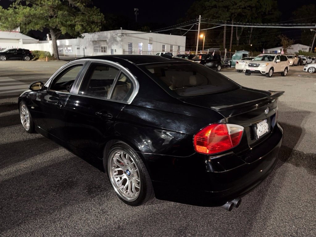 Used 2006 BMW 330i Sedan