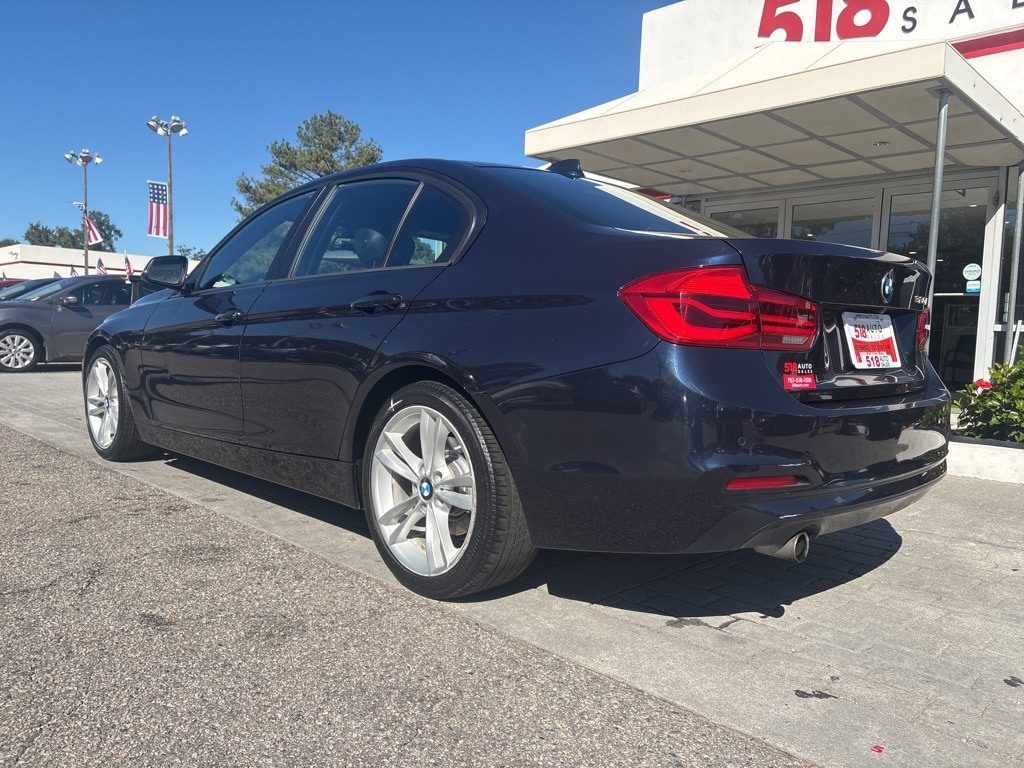 Used 2016 BMW 320i Sedan