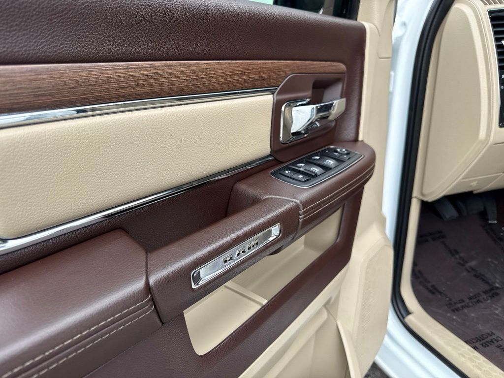 2015 RAM Ram 1500 Pickup Laramie - Photo 24