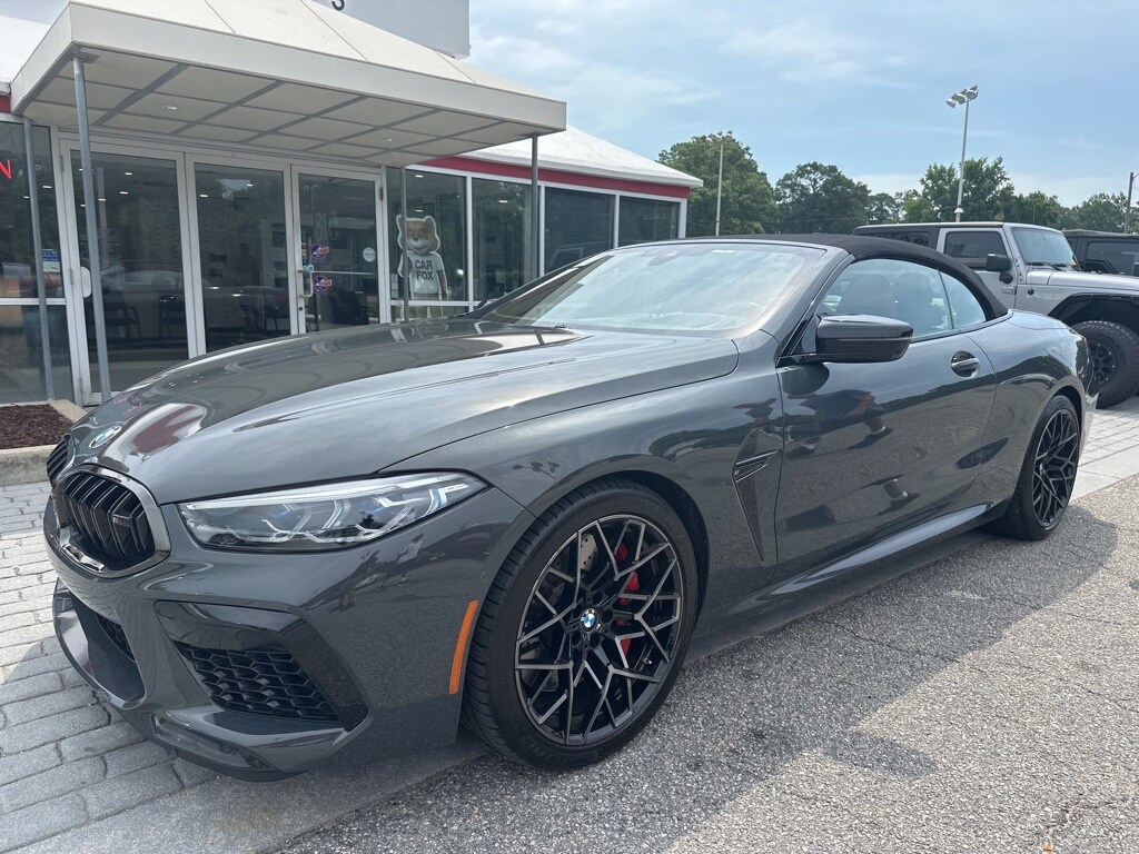 2022 Bmw M8 Competition Convertible photo 2