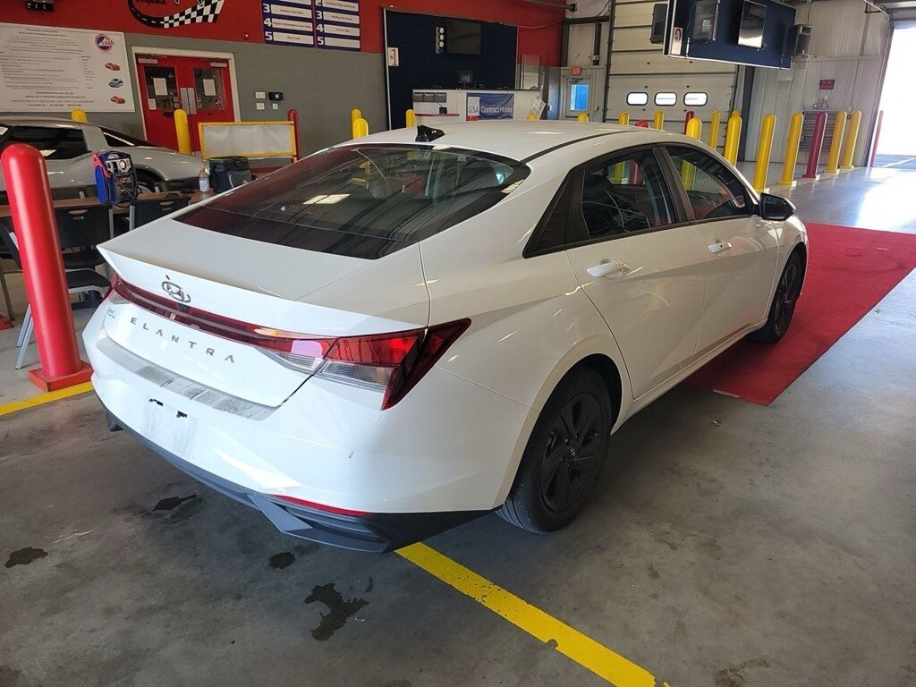 Used 2023 Hyundai Elantra SEL Sedan