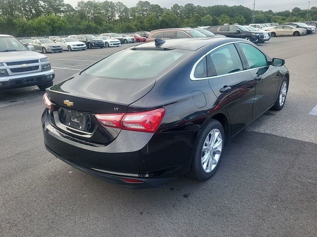 2022 Chevrolet Malibu 1LT photo 4