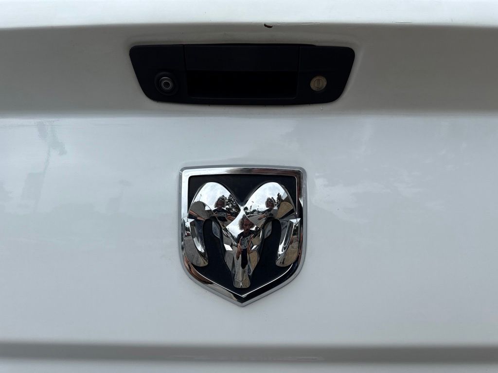 2015 RAM Ram 1500 Pickup Laramie - Photo 14