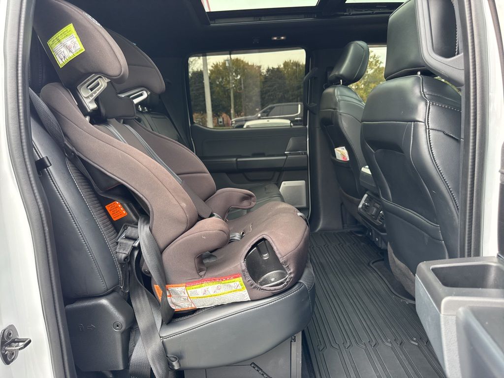 2022 Ford F-150 Raptor - Photo 30