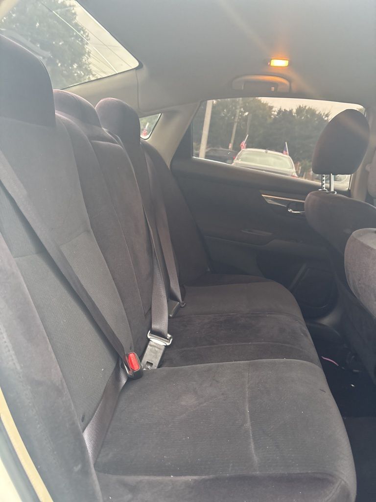 2013 Nissan Altima Sedan S - Photo 29