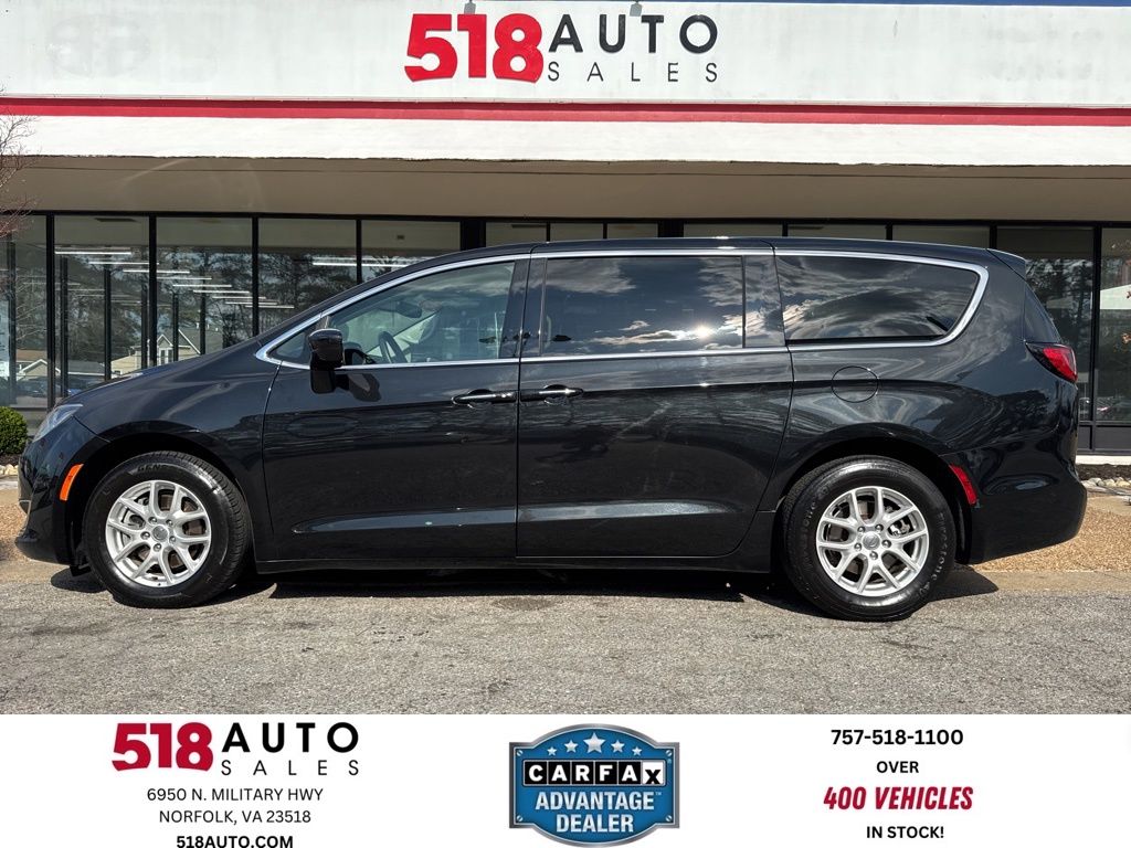 2020 Chrysler Pacifica Touring