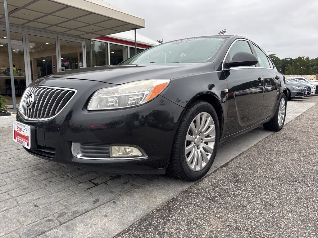 2011 Buick Regal CXL photo 3