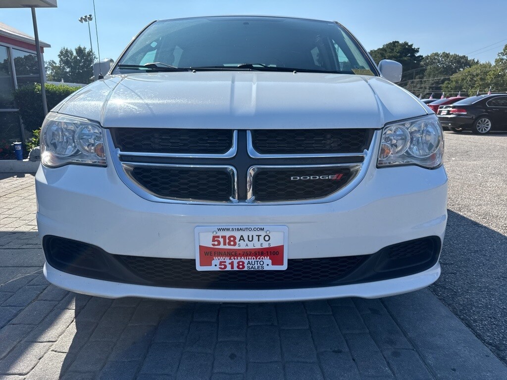2016 Dodge Grand Caravan SXT photo 4