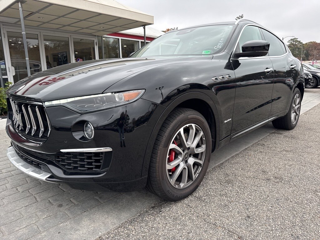 2019 Maserati Levante GranLusso photo 3
