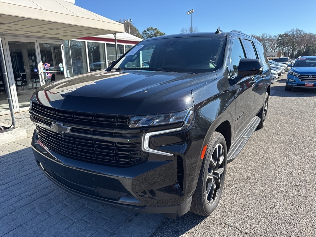 Used 2023 Chevrolet Suburban RST SUV