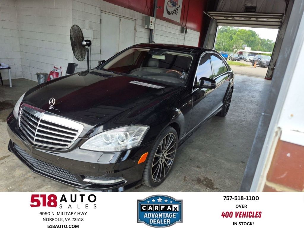 2013 Mercedes-Benz S-Class S550's photo