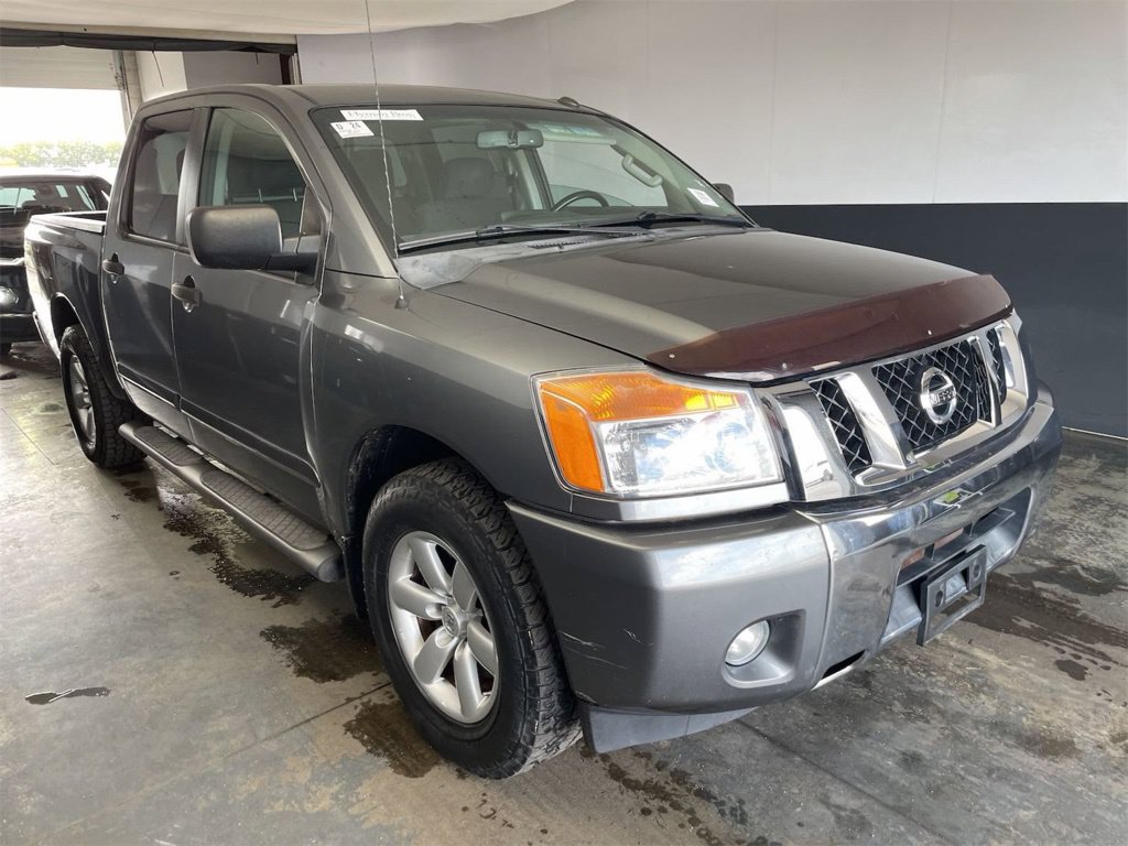 Used 2013 Nissan Titan Truck Crew Cab