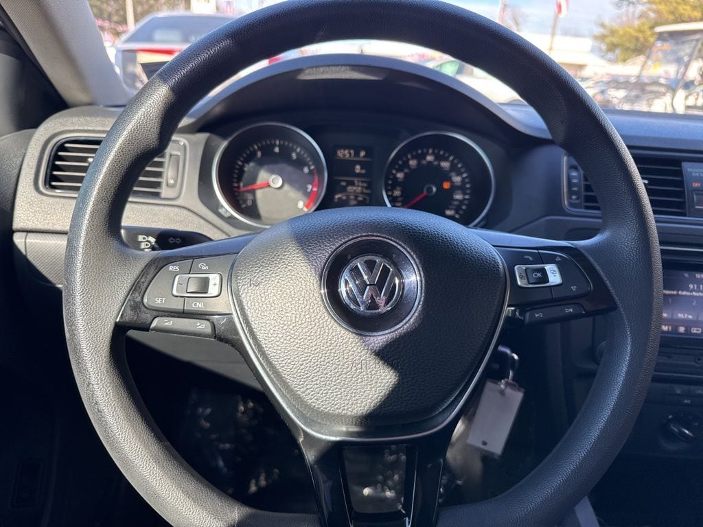 2016 Volkswagen Jetta S - Photo 17