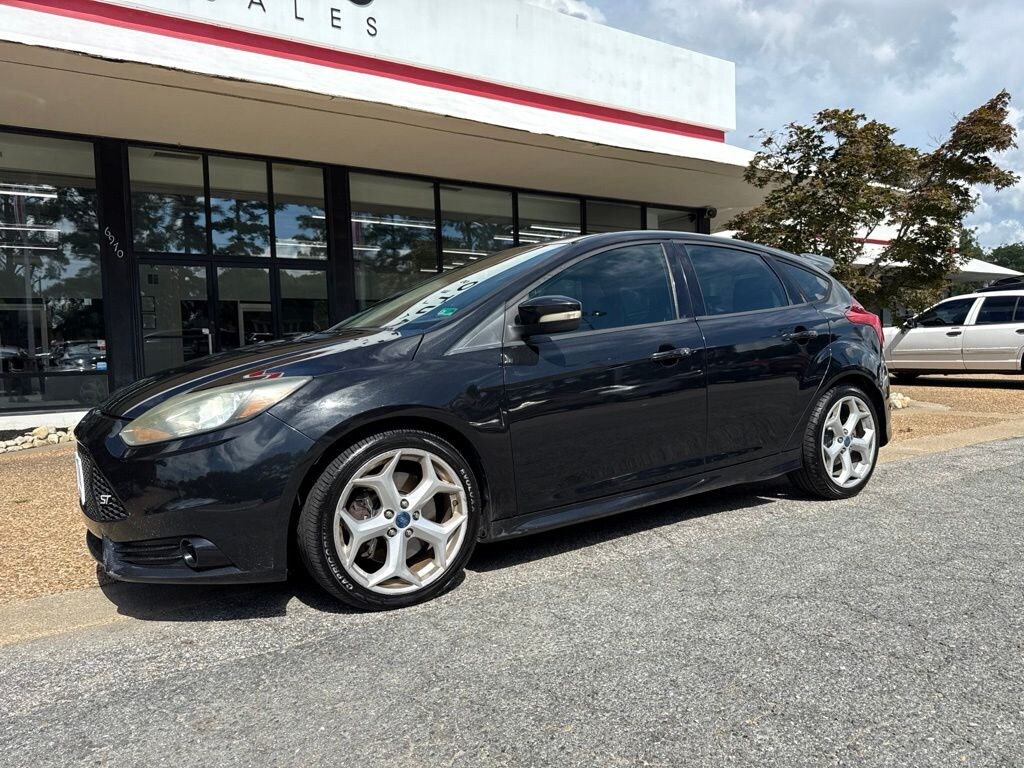 Used 2013 Ford Focus ST Base Hatchback