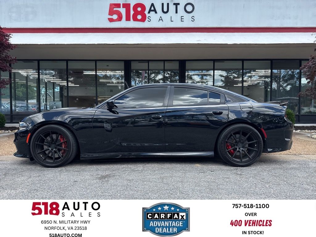 2016 Dodge Charger SRT 392's photo