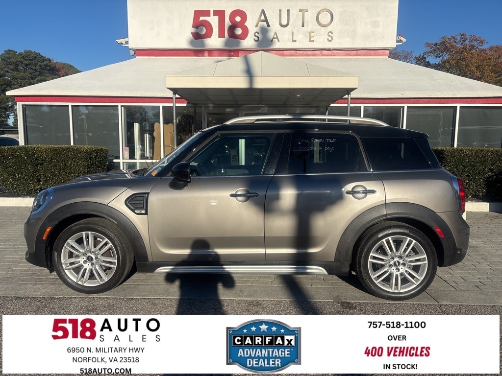 2018 MINI Countryman Base's photo