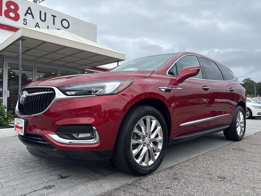 2018 Buick Enclave Premium photo 2