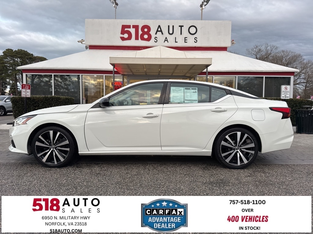 2022 Nissan Altima SR