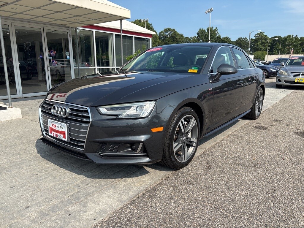 2017 Audi A4 2.0T Prestige Quattro photo 2