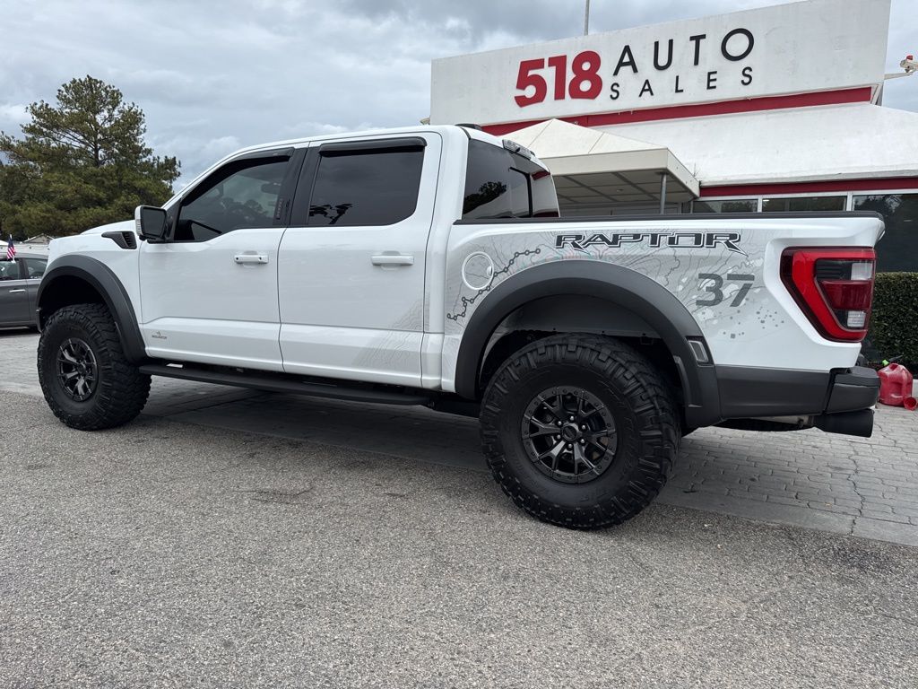 2022 Ford F-150 Raptor - Photo 18