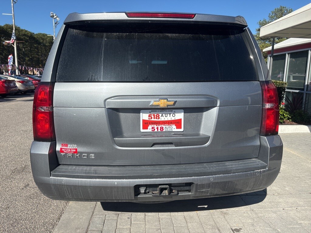 2019 Chevrolet Tahoe LT photo 4