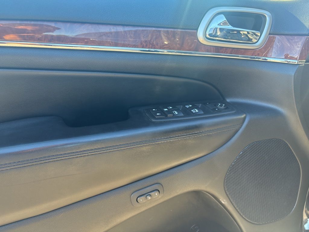 2012 Jeep Grand Cherokee Limited - Photo 17