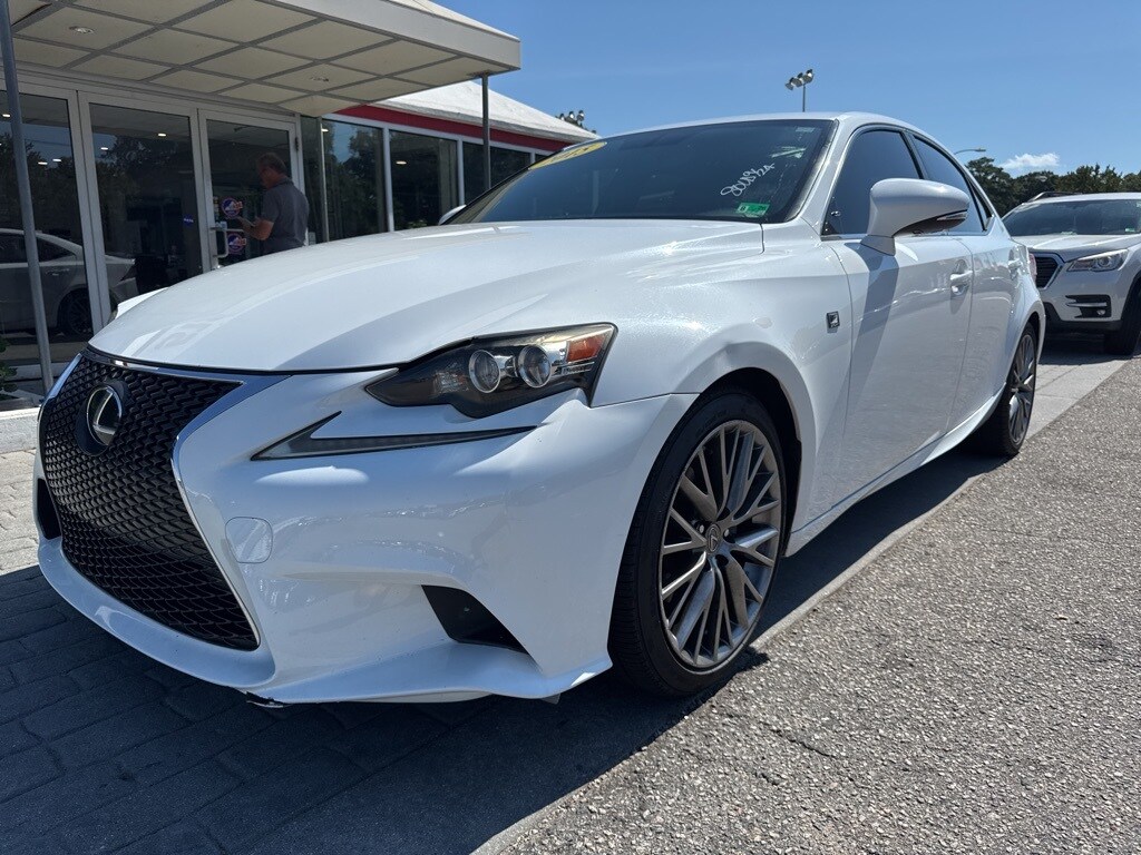 2015 Lexus IS 250 photo 3