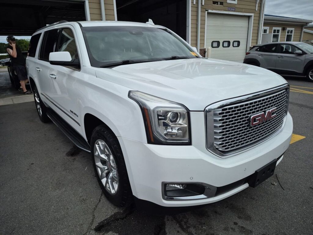 Used 2017 GMC Yukon XL Denali SUV