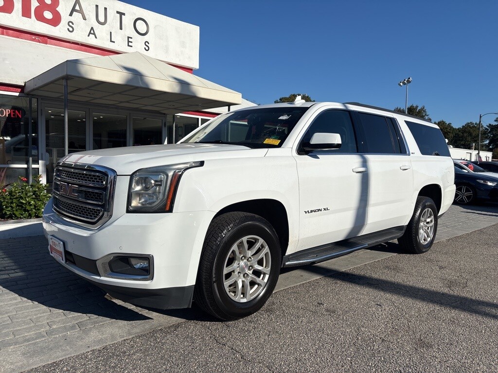 2020 Gmc Yukon XL SLT photo 2
