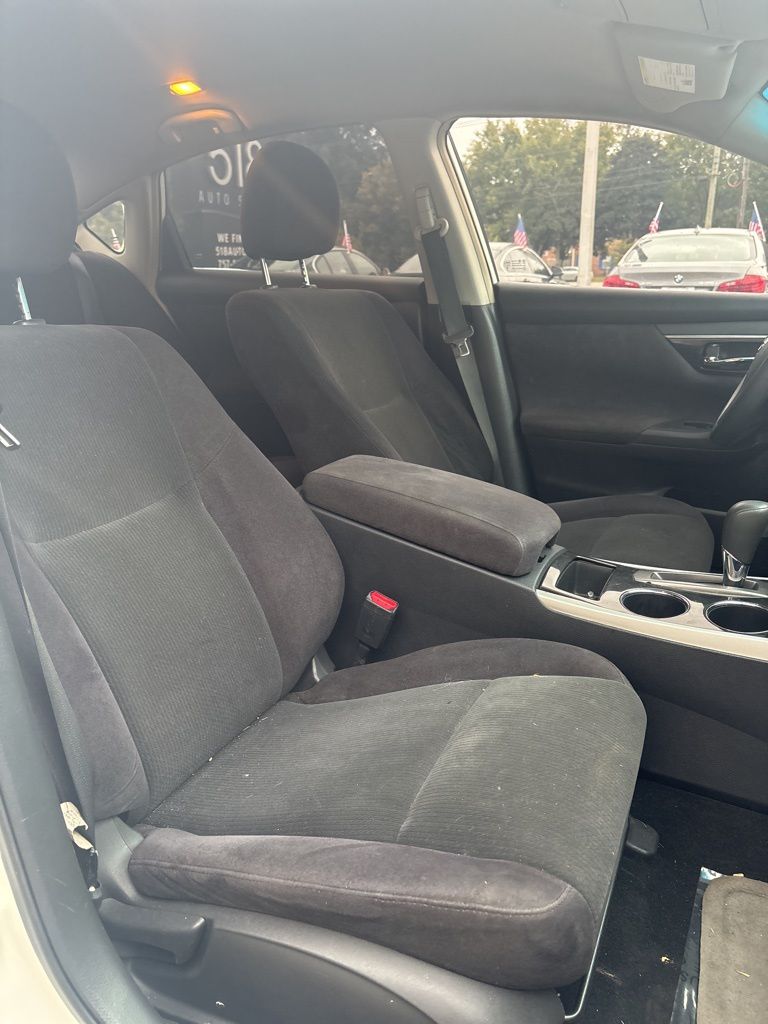 2013 Nissan Altima Sedan S - Photo 33