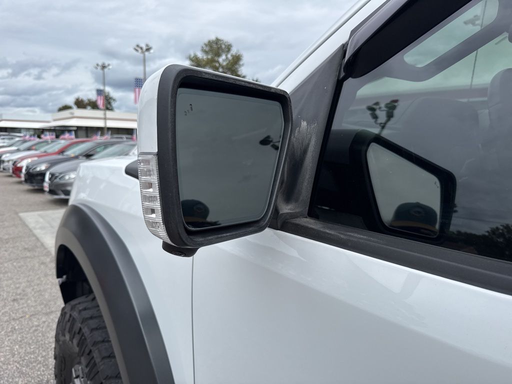2022 Ford F-150 Raptor - Photo 21