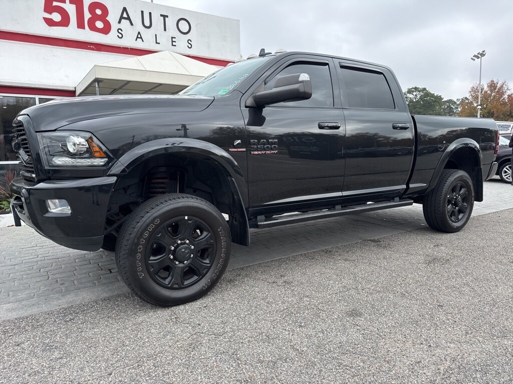 2018 Ram 3500 Laramie photo 2