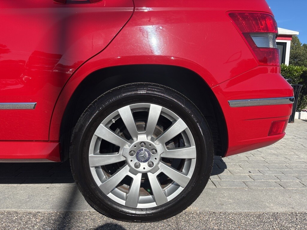 2010 Mercedes Benz GLK 350 4MATIC photo 4