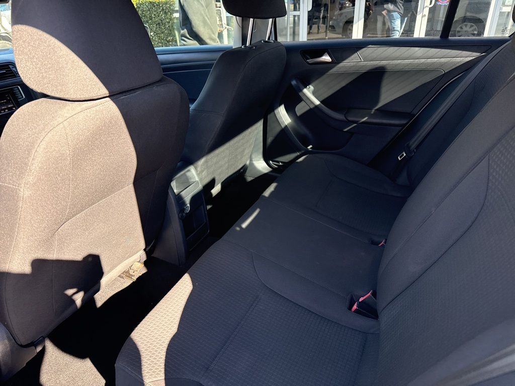 2016 Volkswagen Jetta S - Photo 10