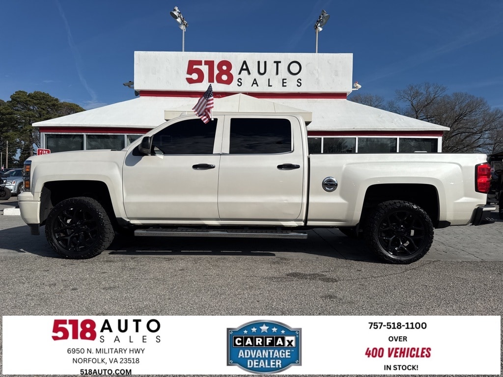 2015 Chevrolet Silverado 1500 High Country's photo