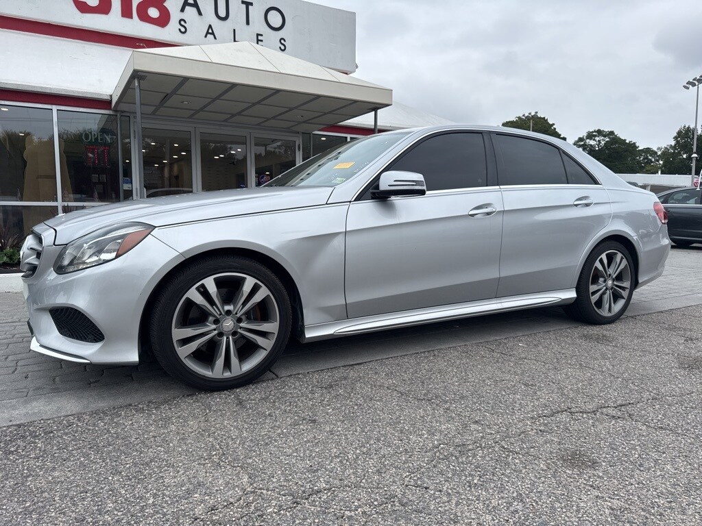 2014 Mercedes Benz E 350 photo 2