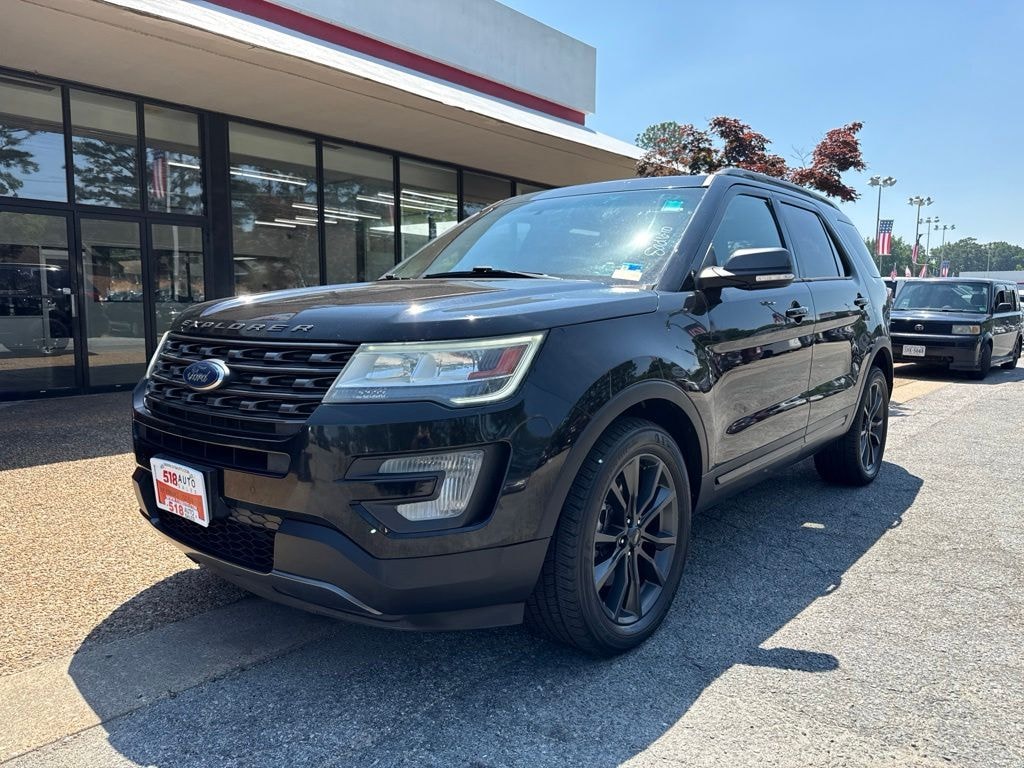 Used 2017 Ford Explorer XLT SUV
