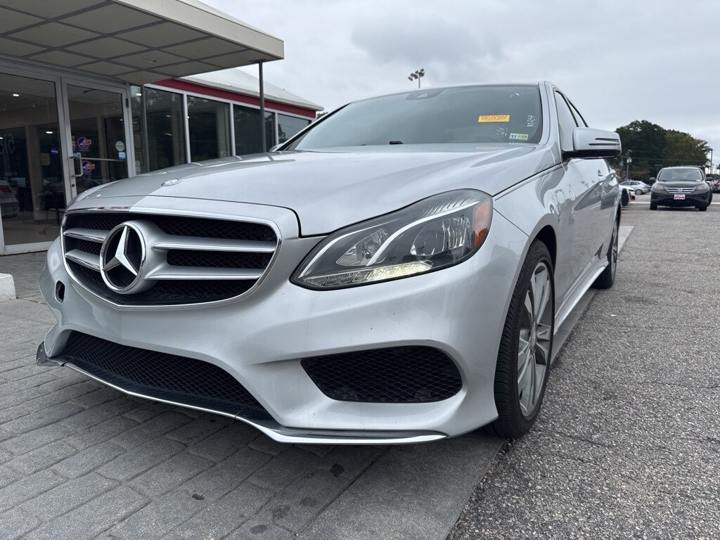 2014 Mercedes Benz E 350 photo 3