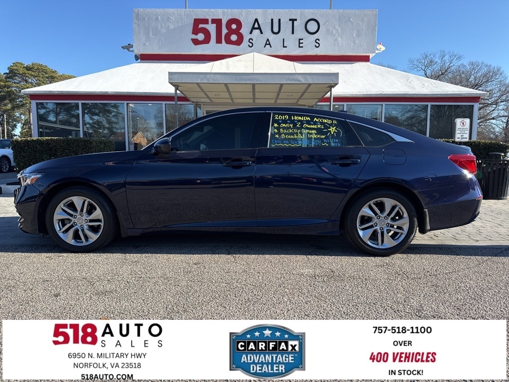 2019 Honda Accord LX's photo